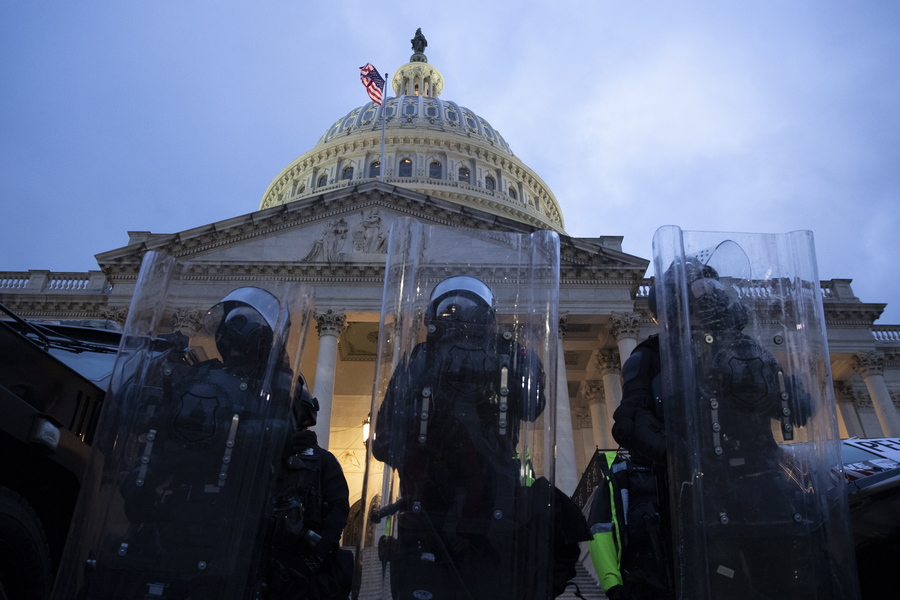 Για ένοπλες διαδηλώσεις ετοιμάζονται οι ΗΠΑ – Tο FBI στέλνει σήμα για κίνδυνο βίας