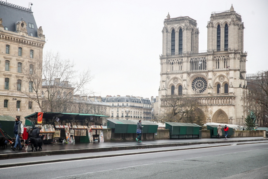 Γαλλία: Ανησυχητική η κατάσταση στο Παρίσι λόγω της βρετανικής μετάλλαξης του κορωνοϊού