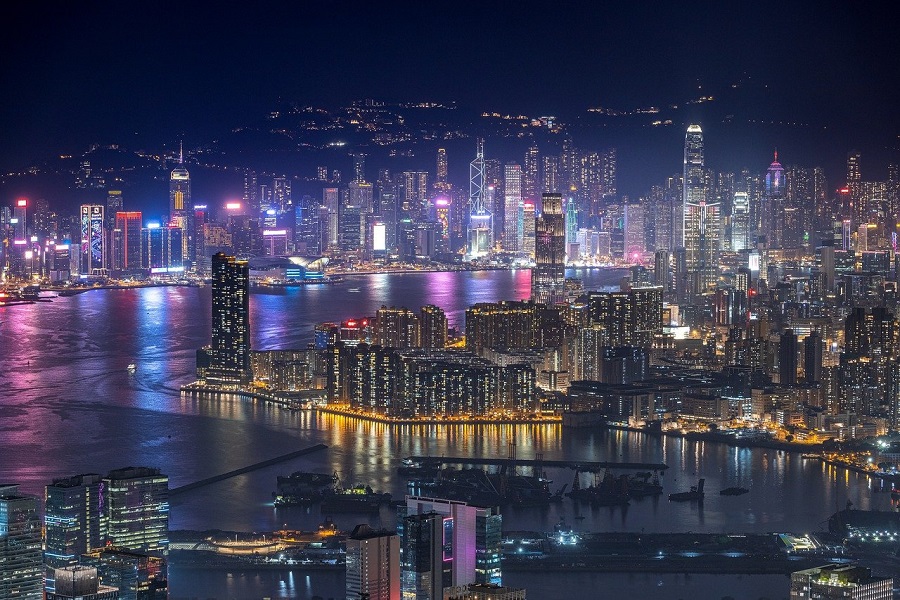 Αυτός είναι ο φουτουριστικός πύργος που θα φτιάξει το Zaha Hadid Architects στο Χονγκ Κονγκ (Φωτογραφίες)
