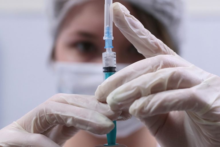 Διευθύντρια ECDC: Να προετοιμαστούμε για το ενδεχόμενο να ζούμε με τον κορωνοϊό