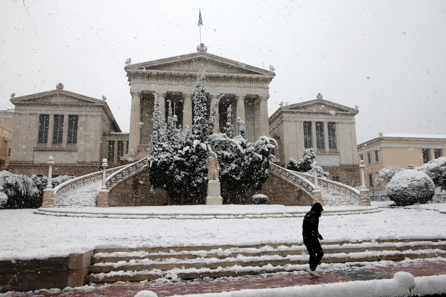 Η Μήδεια φεύγει, ανεβαίνει σταδιακά η θερμοκρασία