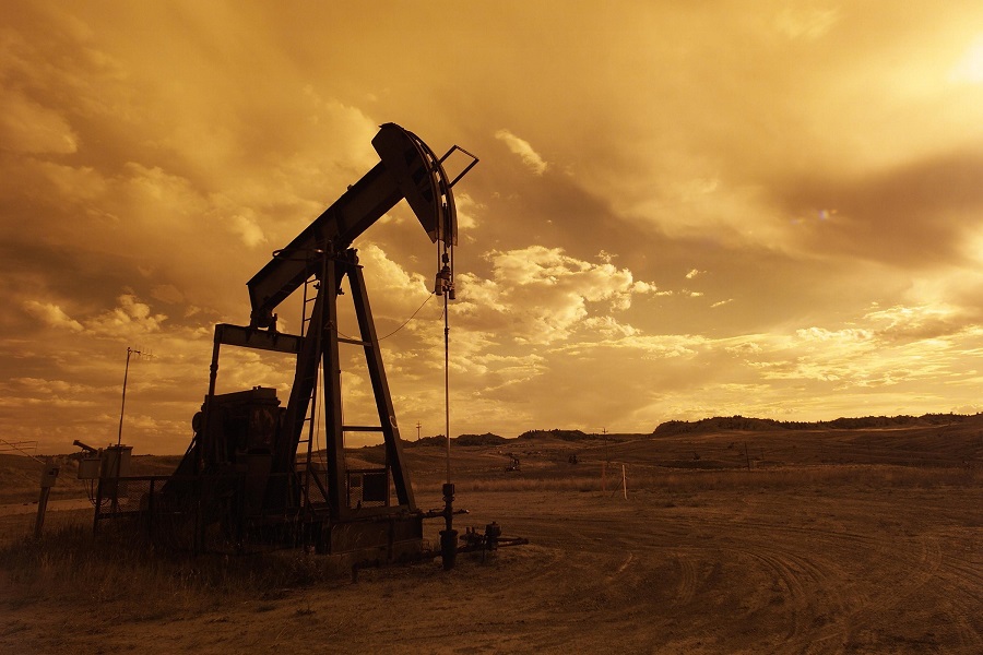 Σε υψηλό 14 μηνών οι τιμές του πετρελαίου μετά τη συμφωνία του ΟΠΕΚ να συνεχίσει τις μειώσεις της παραγωγής