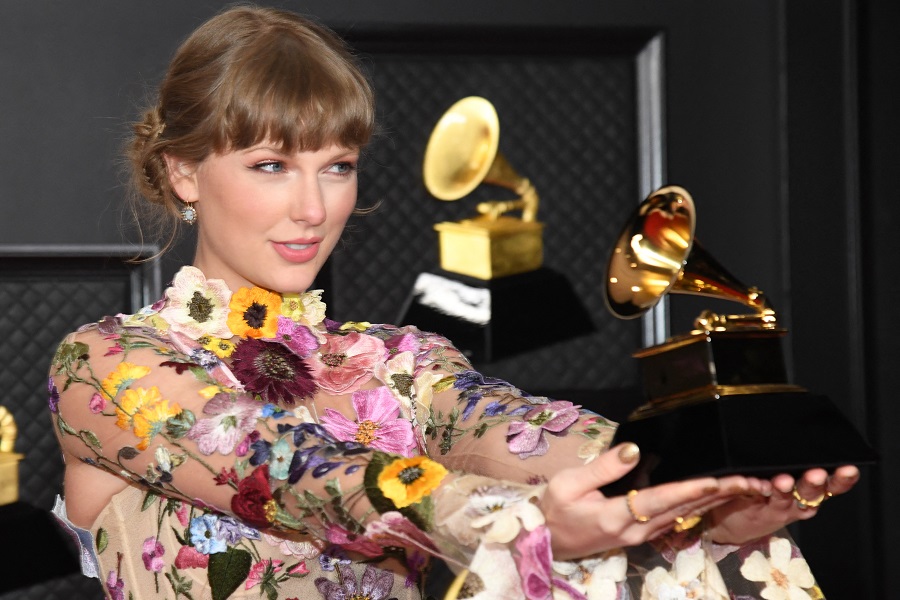 Βραβεία Grammy 2021: Σάρωσε η Μπιγιονσέ- Οι μεγάλοι νικητές της βραδιάς