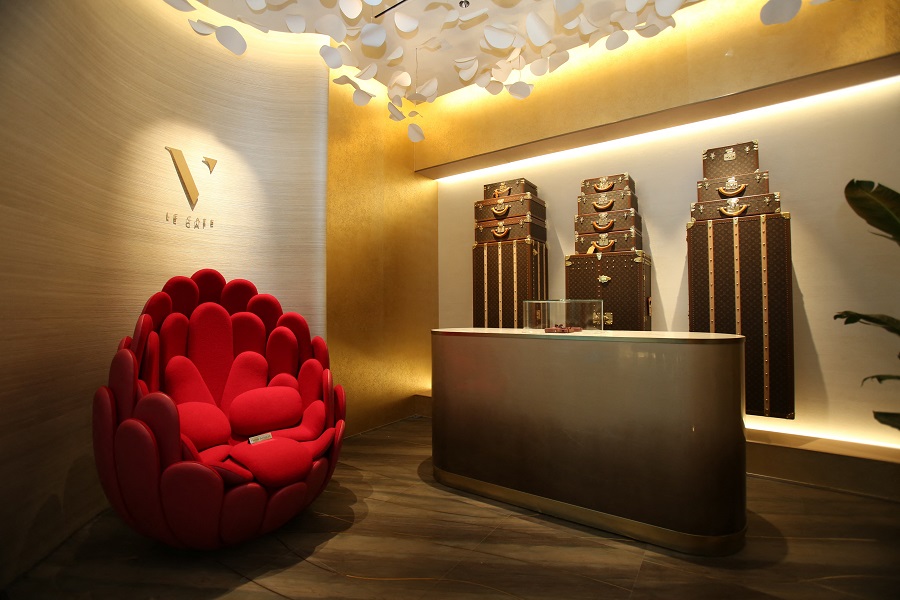 Νέα όψη για τη μπουτίκ Louis Vuitton στο Τόκιο (Φωτογραφίες)