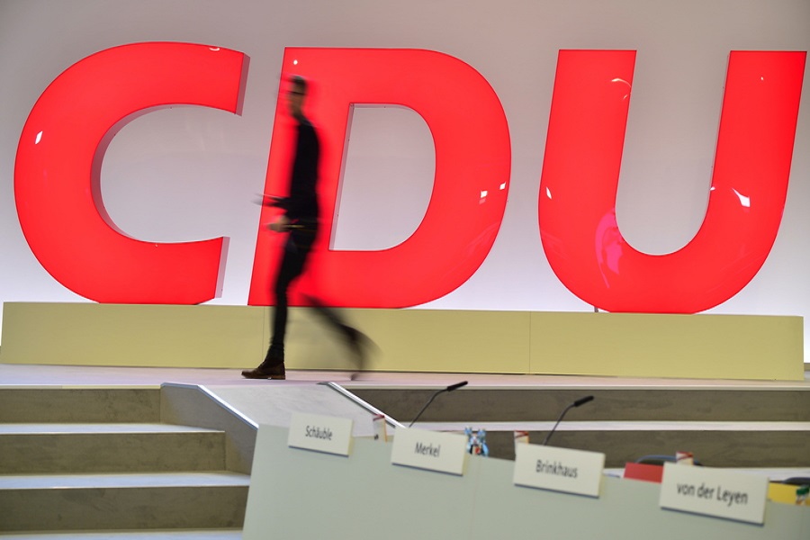 Γερμανία: Ο ηγέτης της CDU αρνείται να αποκλείσει εντελώς τη συνεργασία με την ακροδεξιά AfD