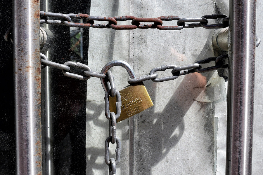 Πρόστιμα και λουκέτα μετά από «σαρωτικούς» έλεγχους της ΑΑΔΕ στην αγορά