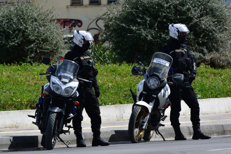 Ξεκινά από σήμερα η πιλοτική χρήση καμερών σε στολές αστυνομικών