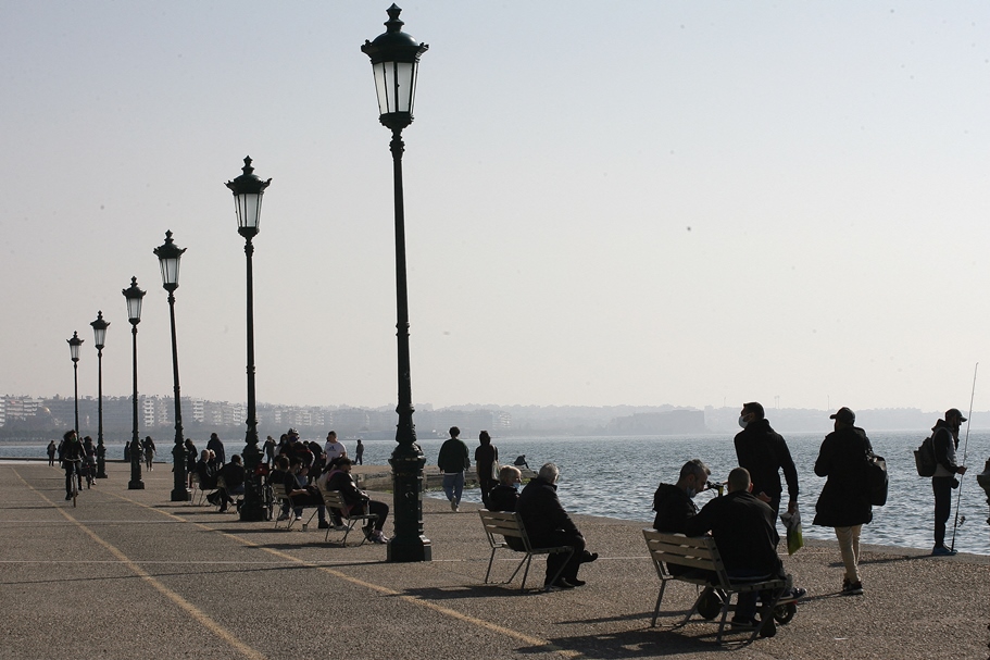 Γερμανικά ΜΜΕ: «Όλη η Ελλάδα περιοχή υψηλού κινδύνου»