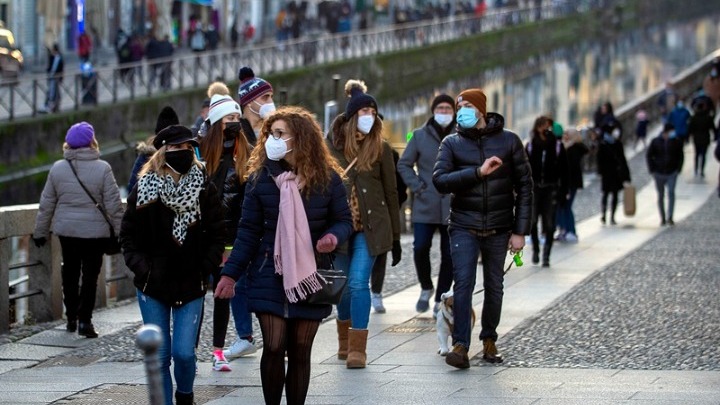 Για 46 εκατ. Ιταλούς χαλαρώνουν από σήμερα οι περιορισμοί στις μετακινήσεις