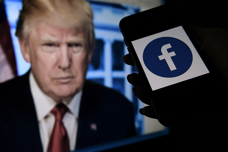 Χωρίς Facebook για δύο χρόνια μένει ο Ντόναλντ Τραμπ