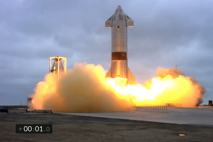 Απογειώθηκε ο πύραυλος Falcon 9 της SpaceX στην 1η διαστημική αποστολή με ερασιτέχνες αστροναύτες