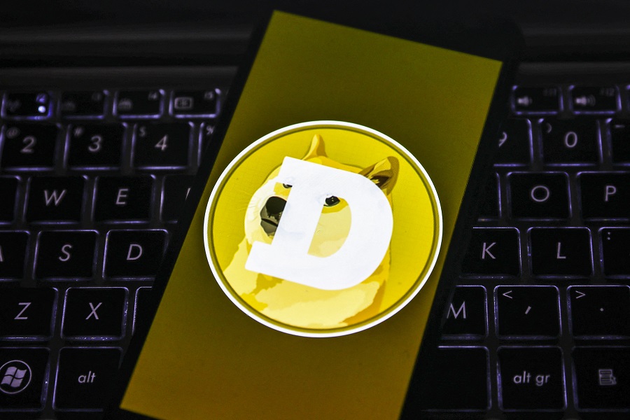 Κρυπτονομίσματα: Το dogecoin ξεπερνά το bitcoin σε όρους σταθερότητας τιμών