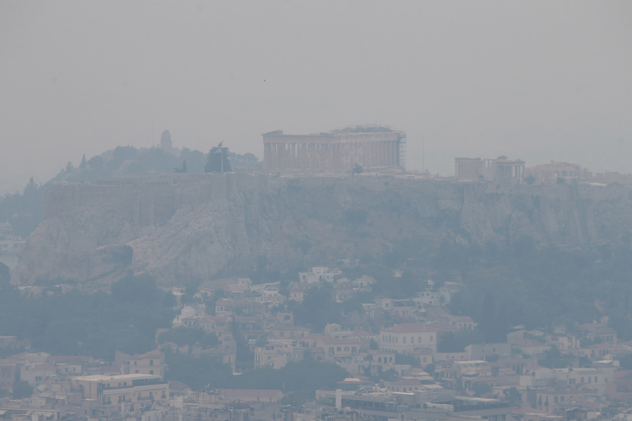 Συστάσεις του υπουργείου Υγείας για την προστασία από το νέφος της πυρκαγιάς