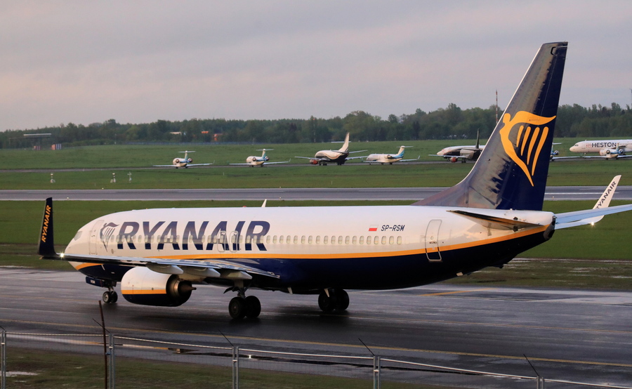 Τέλος στα φθηνά εισιτήρια της Ryanair – Έρχονται αυξήσεις