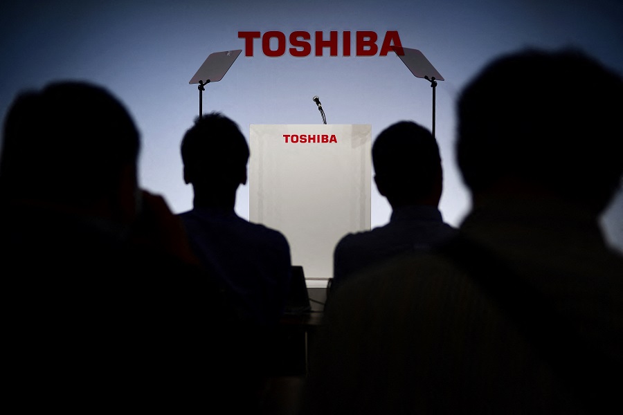 Η Toshiba σχεδιάζει να χωριστεί σε τρεις εταιρείες και η αντίδραση των μετόχων έχει ενδιαφέρον