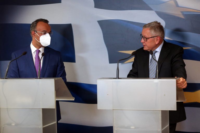 Στις σημαντικές αποφάσεις του Eurogroup για το ελληνικό χρέος παρέπεμψε ο Κλάους Ρέγκλινγκ
