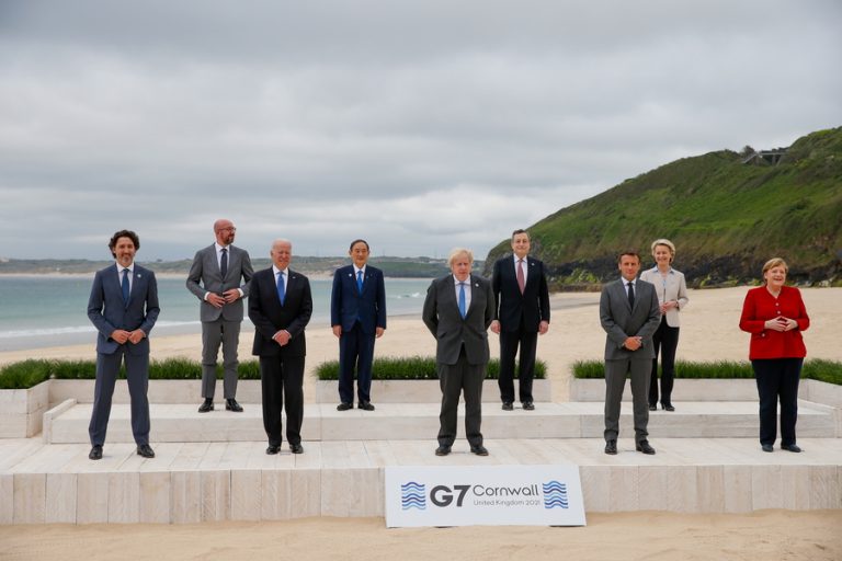 Δεύτερη μέρα εργασιών των G7: Σύμπνοια, όχι όμως και για τη Β. Ιρλανδία