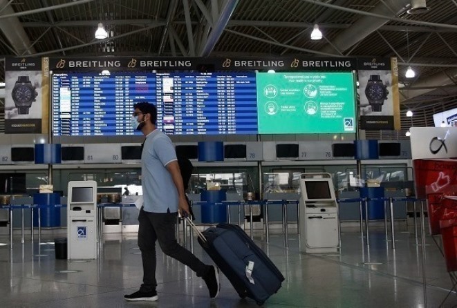 Παράταση αεροπορικών οδηγιών για προϋποθέσεις εισόδου στη χώρα – Δεκτό και το rapid test 48 ωρών