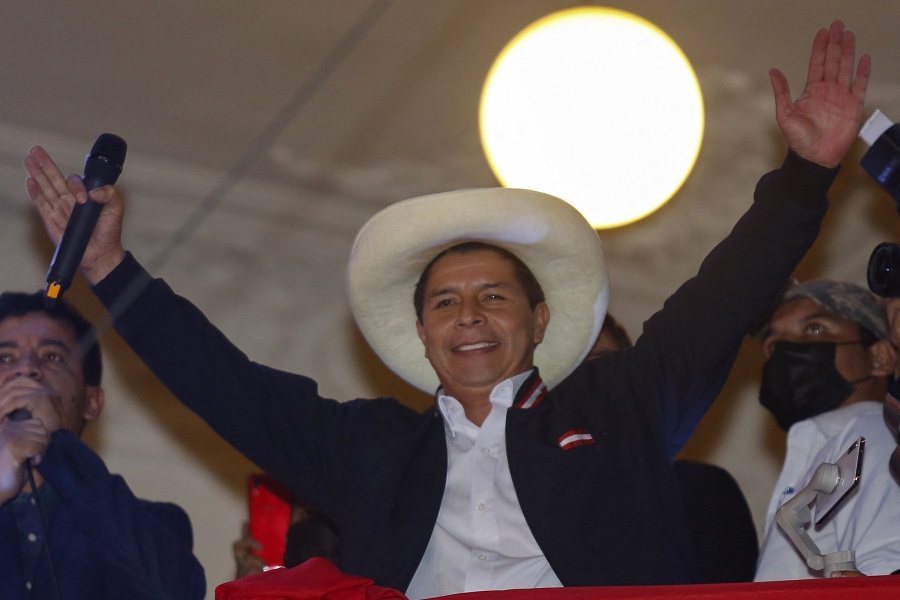 Πώς θα κυβερνήσει ο πρώτος φτωχός πρόεδρος του Περού