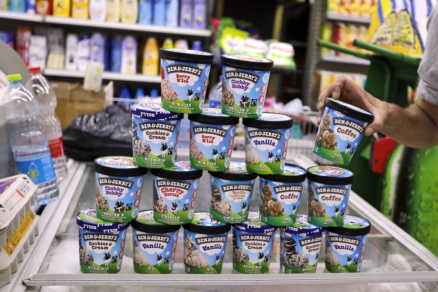 Η Ben & Jerry’s σταματά να πουλά το παγωτό σε Δυτική Όχθη και ανατολική Ιερουσαλήμ