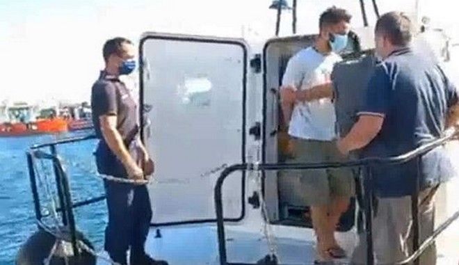 Φολέγανδρος: Στην εισαγγελία Νάξου ο καθ’ ομολογίαν δολοφόνος της Γαρυφαλλιάς