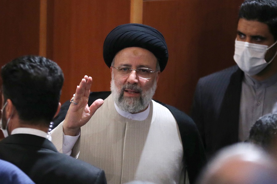 Νέος πρόεδρος στο Ιράν ο Εμπραχίμ Ραϊσί- Ποιος είναι, οι διαφορές με τον Ροχανί