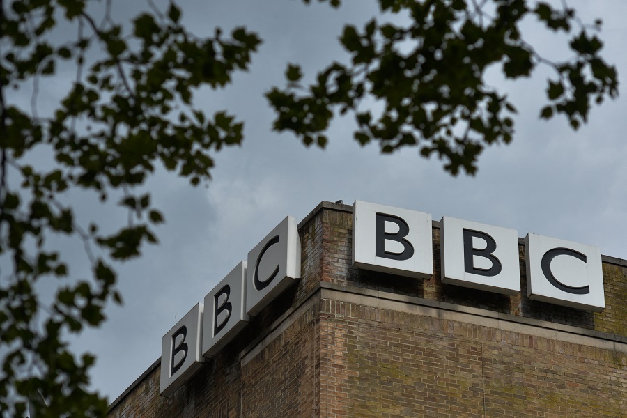 Αντιεμβολιαστές επιχείρησαν να εισβάλουν σε στούντιο του BBC