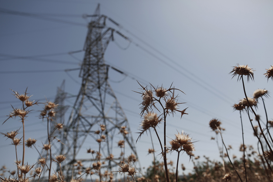 Όχι από τους προμηθευτές στους ομοιόμορφους λογαριασμούς ρεύματος – Θετικοί οι καταναλωτές