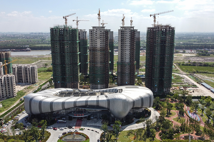 Evergrande και κερδοσκοπία στο κλάδο των ακινήτων, αναγκάζουν το Πεκίνο να εξετάσει τη φορολόγηση της ακίνητης περιουσίας