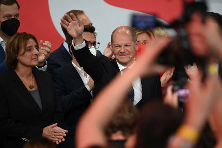 Νικητής των γερμανικών εκλογών ο Όλαφ Σολτς – Ιστορική ήττα για το CDU/CSU, «γρίφος» η νέα κυβέρνηση