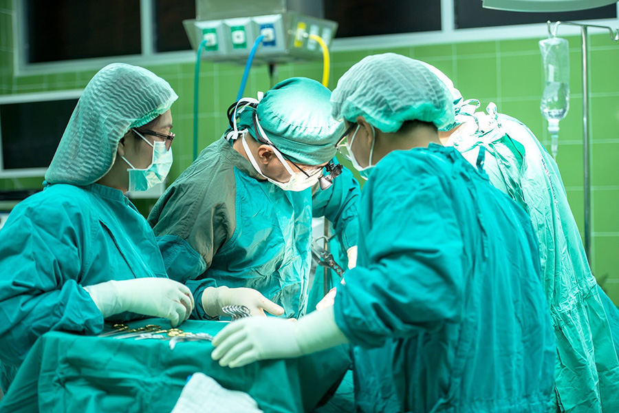 Πρεμιέρα για τα απογευματινά χειρουργεία – Πώς αποζημιώνεται η δαπάνη