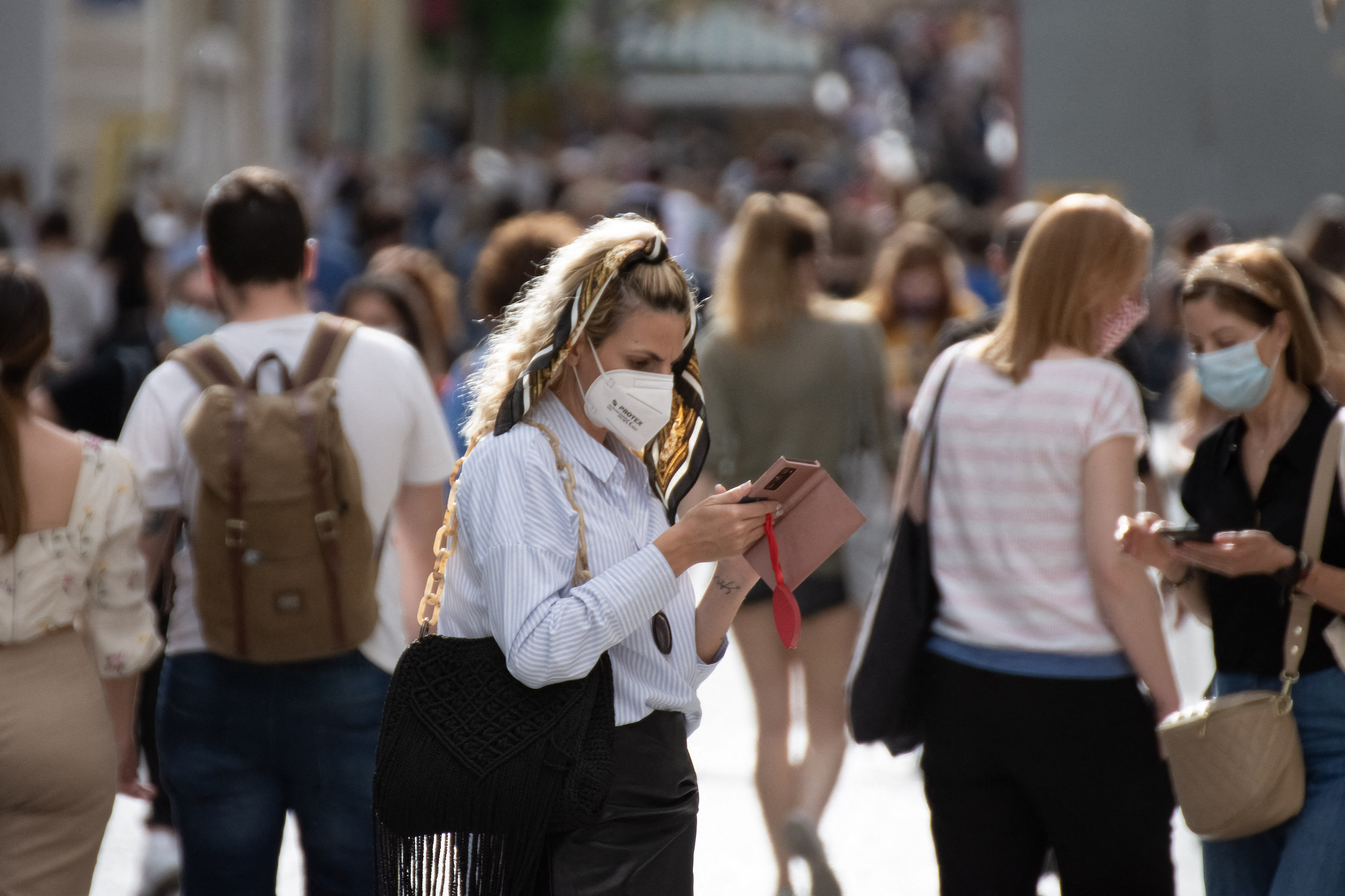 Ευρωβαρόμετρο: Το 70% των Ελλήνων ζητά πιο ισχυρό ρόλο για το Ευρωπαϊκό Κοινοβούλιο