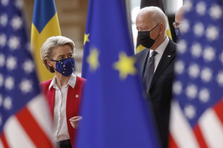 Μήνυμα Μπάιντεν σε φον ντερ Λάιεν για πιο «δίκαιο» διεθνές φορολογικό σύστημα
