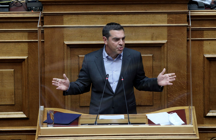 Τσίπρας: Ο πρωθυπουργός είχε στο πίσω μέρος του μυαλού του “το μικροκομματικό, μικροπολιτικό όφελος” στη διαχείριση της πανδημίας