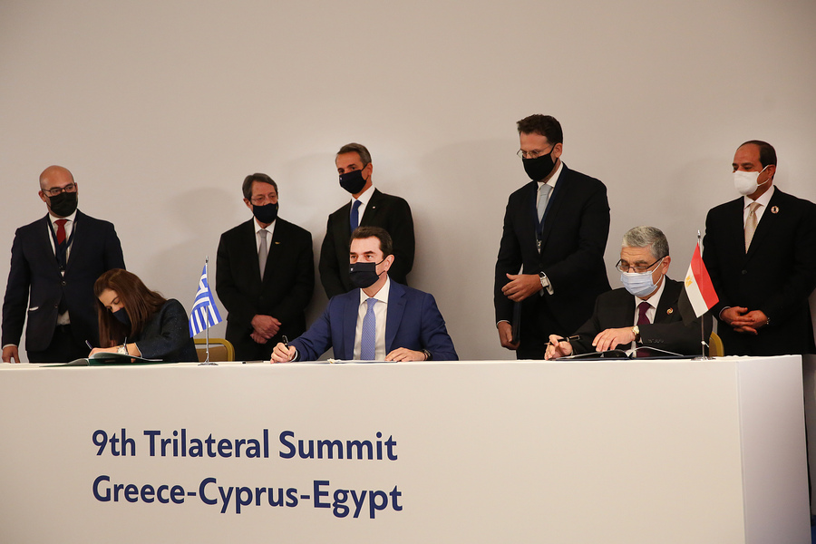 9η Τριμερής Ελλάδος-Κύπρου-Αιγύπτου: Τα μηνύματα προς την Τουρκία και η μεγάλη ενεργειακή συνεργασία