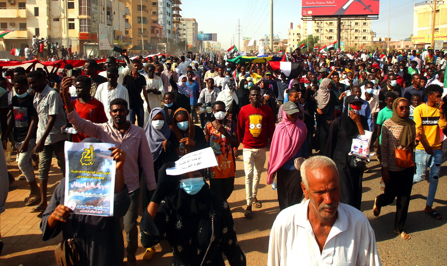 Έντονη ανησυχία από ΟΗΕ και Αραβικό Σύνδεσμο για το πραξικόπημα στο Σουδάν
