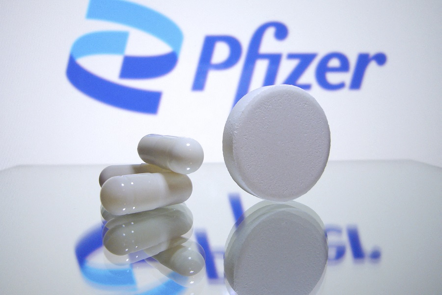 Η Pfizer θα λάβει 5.3 δις δολάρια από τις ΗΠΑ για το χάπι κατά του κορωνοϊού