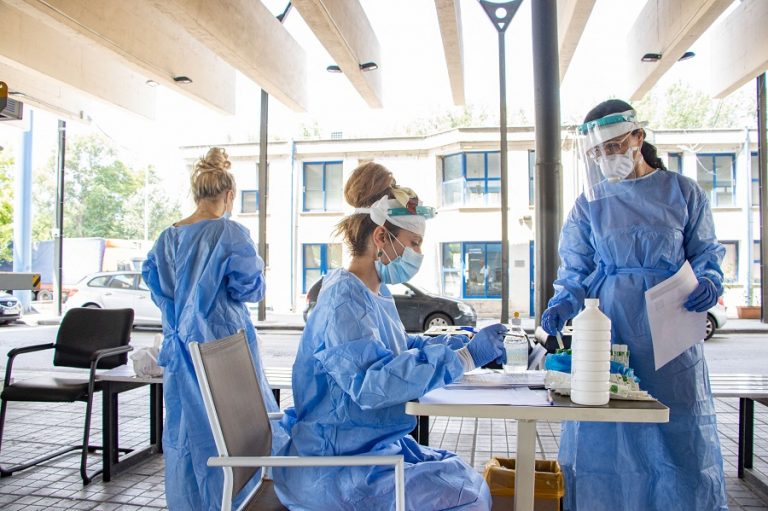 Έρχεται Δίκτυο Ιατρών της Γειτονιάς για την αντιμετώπιση της COVID-19