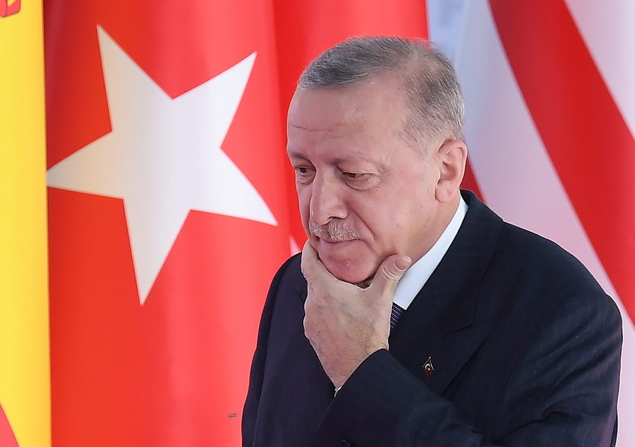 Οι βιομήχανοι της Τουρκίας πιέζουν τον Ερντογάν για αλλαγή οικονομικής πολιτικής