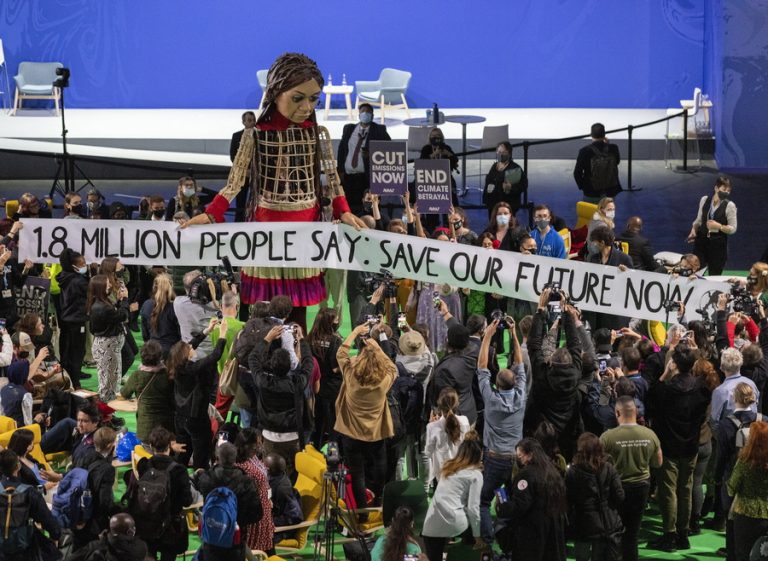 Αναζητούνται συμβιβασμοί: Συνεχίζονται οι «πικρές» διαπραγματεύσεις στην COP26