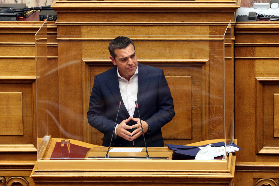 Αλέξης Τσίπρας από το βήμα της Βουλής: «Ανίκανη και βαθιά αντιδημοκρατική η κυβέρνηση»