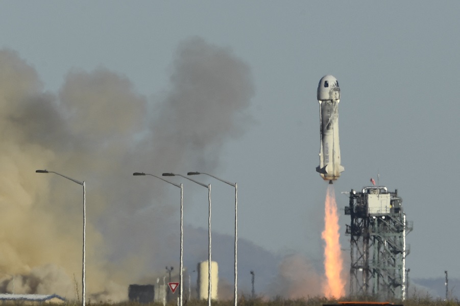 Πραγματοποιήθηκε η τρίτη επανδρωμένη πτήση της Blue Origin στο διάστημα