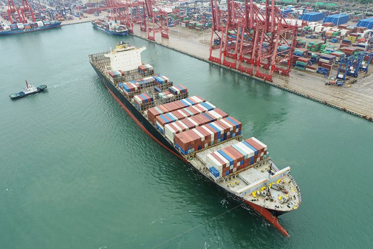 Οι ναυτιλιακές μεταφοράς εμπορευματοκιβωτίων έχουν κέρδη ρεκόρ φέτος λόγω της κατάρρευσης της αλυσίδας εφοδιασμού