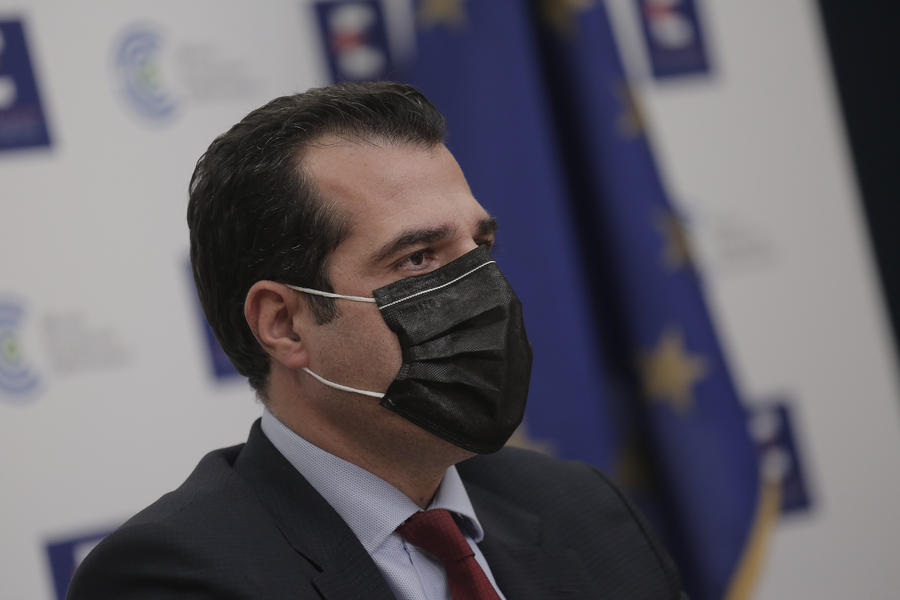 Πλεύρης: Περιμένουμε αύξηση των κρουσμάτων κορωνοϊού από το φθινόπωρο