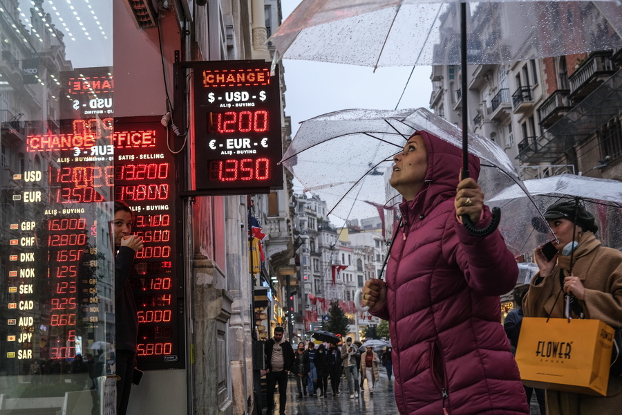 Τουρκία: Ο κατώτατος μισθός αυξάνεται 49%, όπως και οι προσδοκίες για τον πληθωρισμό