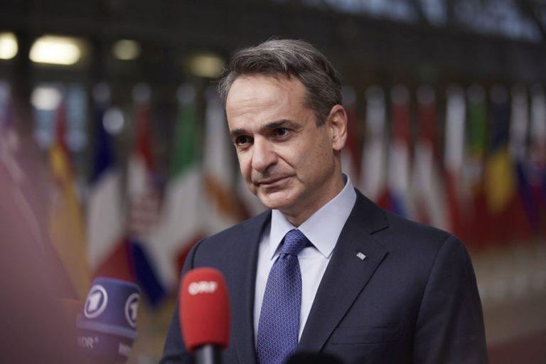«Παράθυρο» νέων μέτρων για το ενεργειακό κόστος από τον Κυριάκο Μητσοτάκη