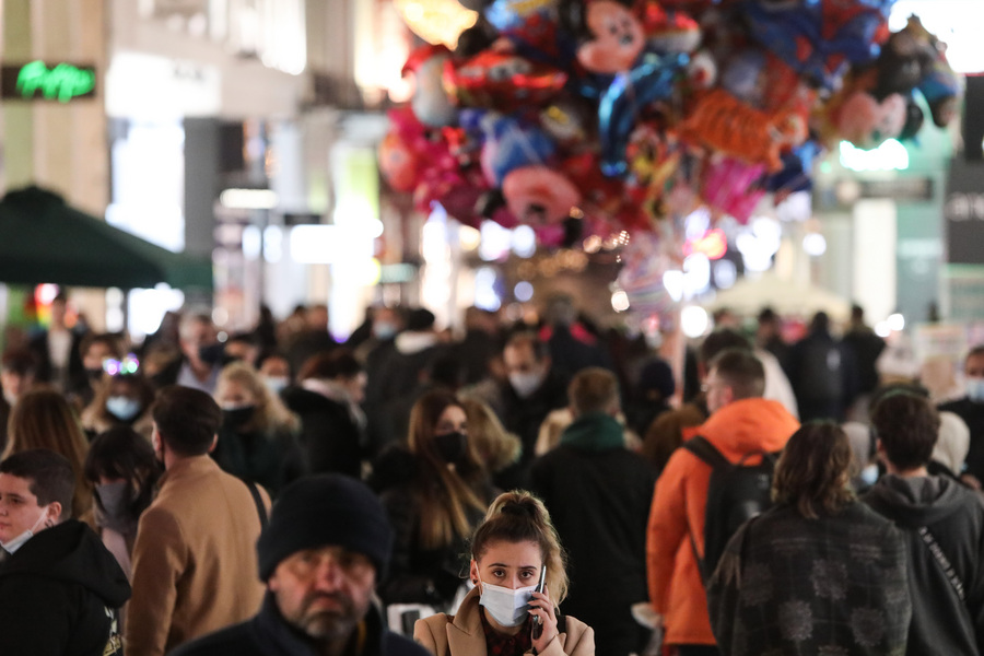 Πάνω από 100 νεκροί από κορωνοϊό στην Ελλάδα την τελευταία εβδομάδα