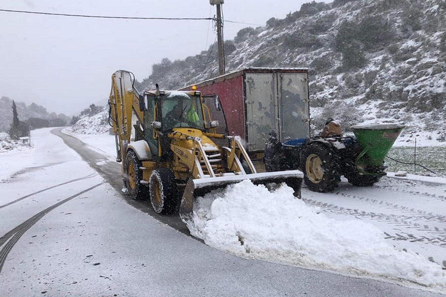 Live Blog: Όλες οι εξελίξεις από τα μέτωπα της κακοκαιρίας