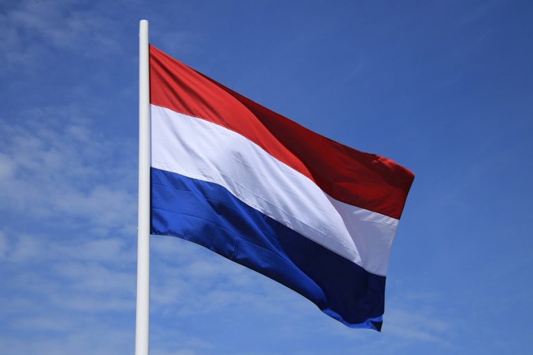 Γυναικοκρατούμενη η κυβέρνηση της Ολλανδίας – Τα 14 από τα 29 υπουργεία περνούν σε γυναίκες