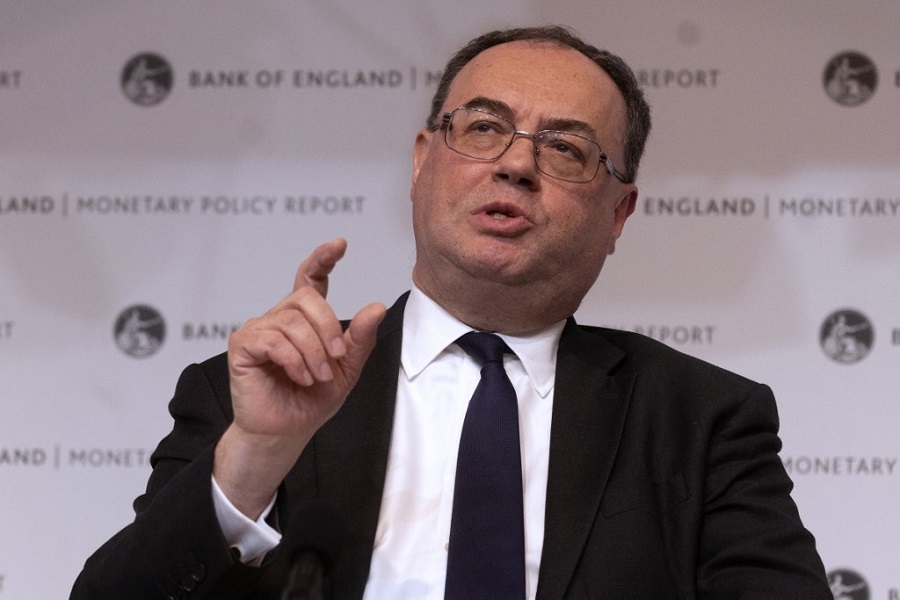 Πρωτοφανές: Ο διοικητής της BoE απαιτεί από τους Βρετανούς να μη ζητούν αυξήσεις